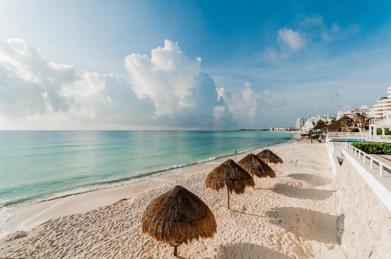 Aparthotel Rooftop Private Jacuzzi In Beach Front Penthouse Cancún